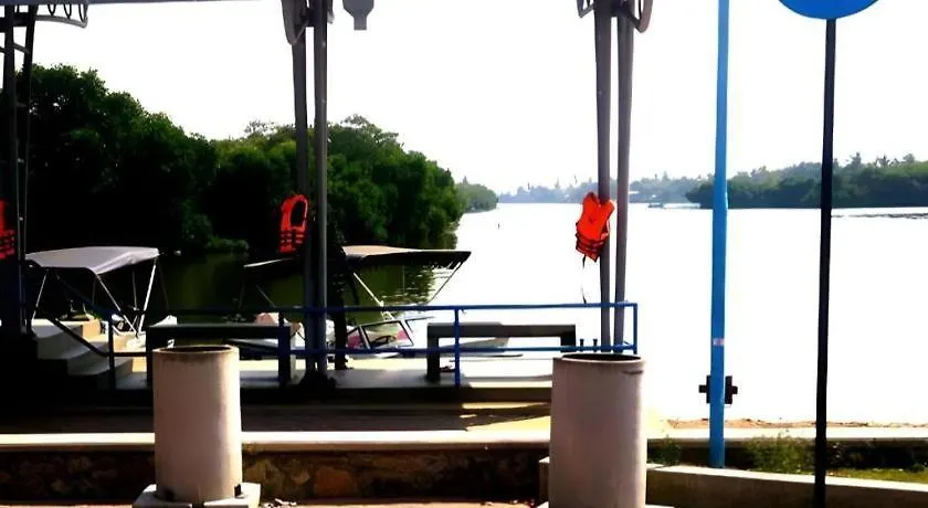 The Kings Island Resort Negombo