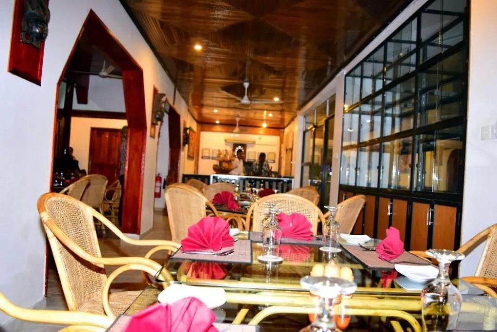The Kings Island Resort Negombo 2*,  Sri Lanka