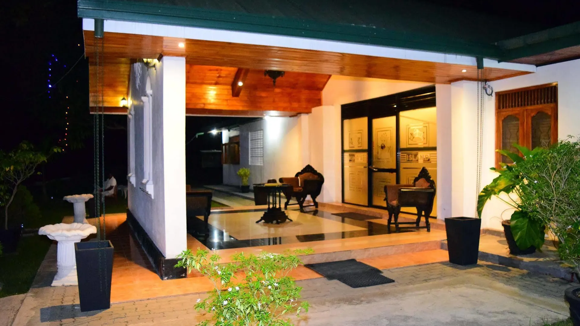 The Kings Island Resort Negombo